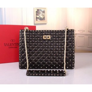 발렌티노 스파이크 쇼퍼백 GARAVANI ROCKSTUD SPIKE SHOPPING BAG V520010