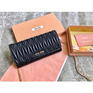 미우미우 숄더백 5DH002
