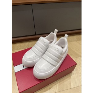 로저비비에 운동화