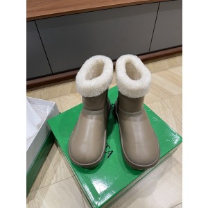 보테가베네타 어그부츠