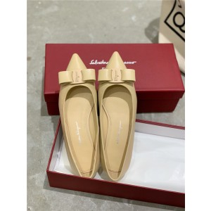 페레가모 여성용 단화 굽높이2CM F60099-4