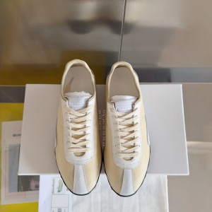 MM6 메종 마르지엘라 스프린터 스니커즈