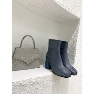 MAISON MARGIELA 메종 마르지엘라 여성용 부츠 MM64947-4