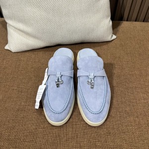 로로피아나 썸머참스워크 뮬 정품급
