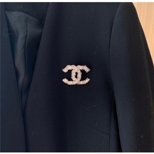 CHANEL 샤넬 브로치 C5020