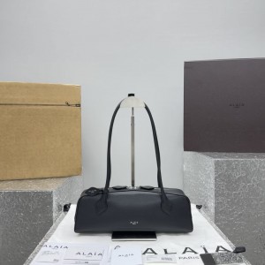 알라이아 LE TECKEL 가죽 미디엄 백